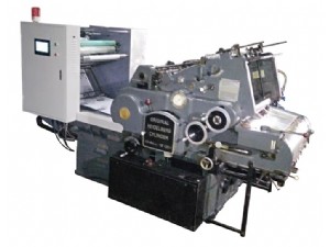 640型全自動(dòng)海德堡圓壓平燙金機(jī)、全自動(dòng)模切機(jī)